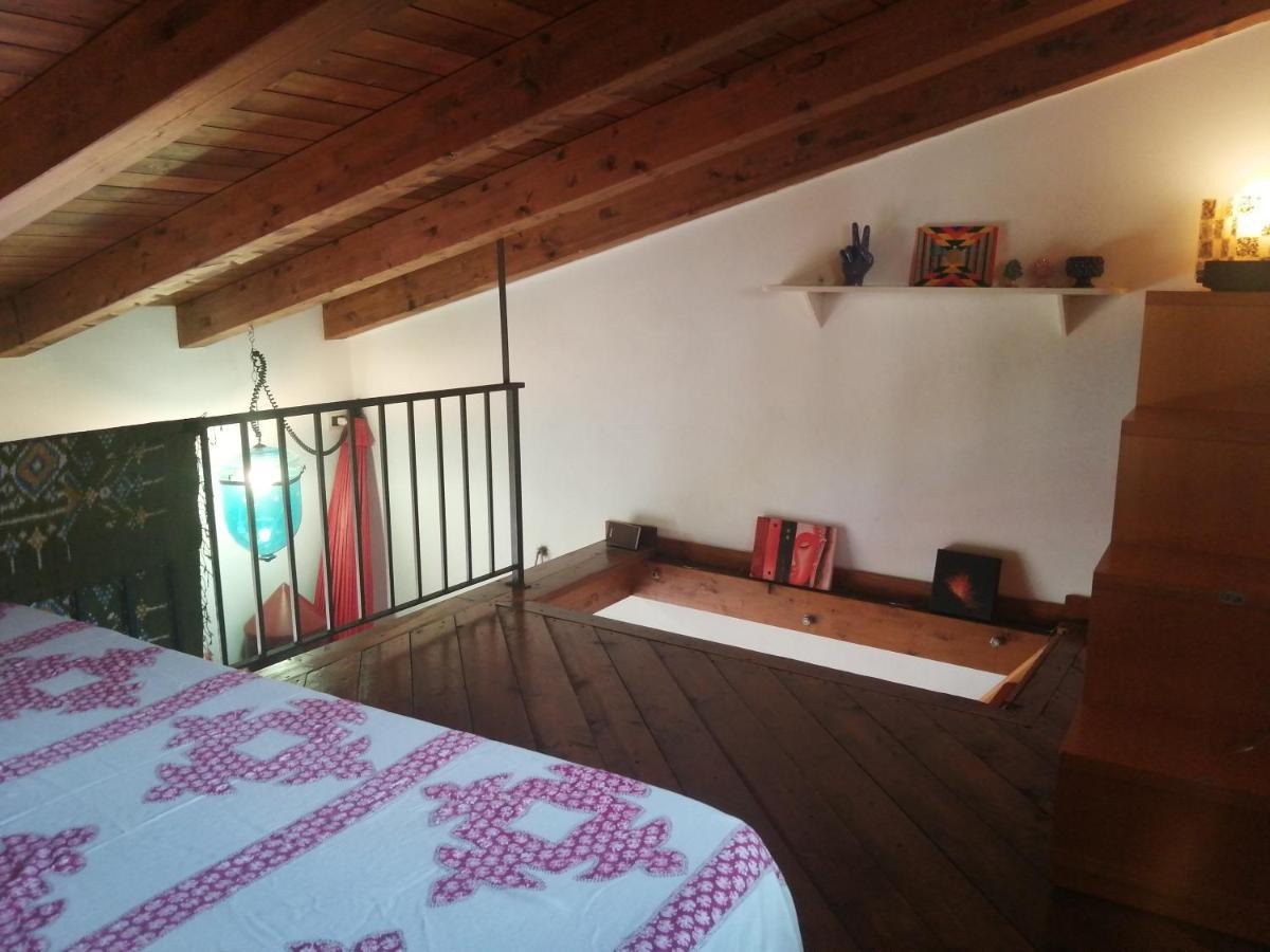 Aly Art Apartment Taormina Duomo, Gulf & Etna View Exteriör bild