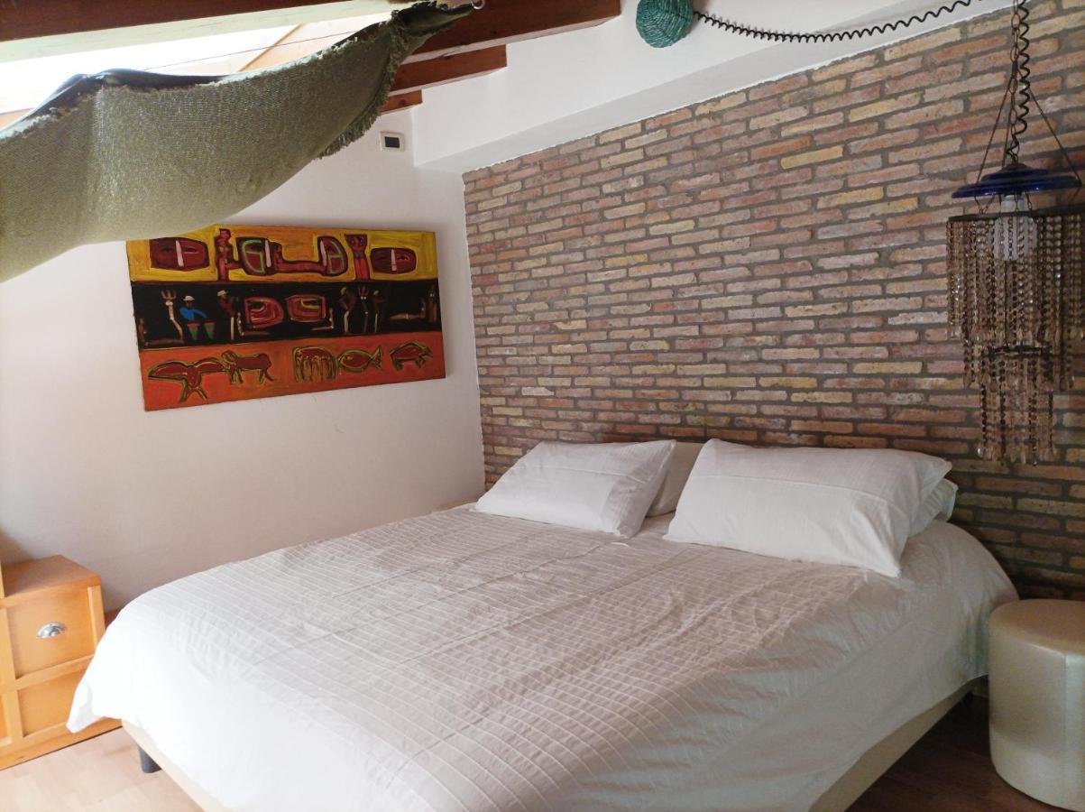 Aly Art Apartment Taormina Duomo, Gulf & Etna View Exteriör bild