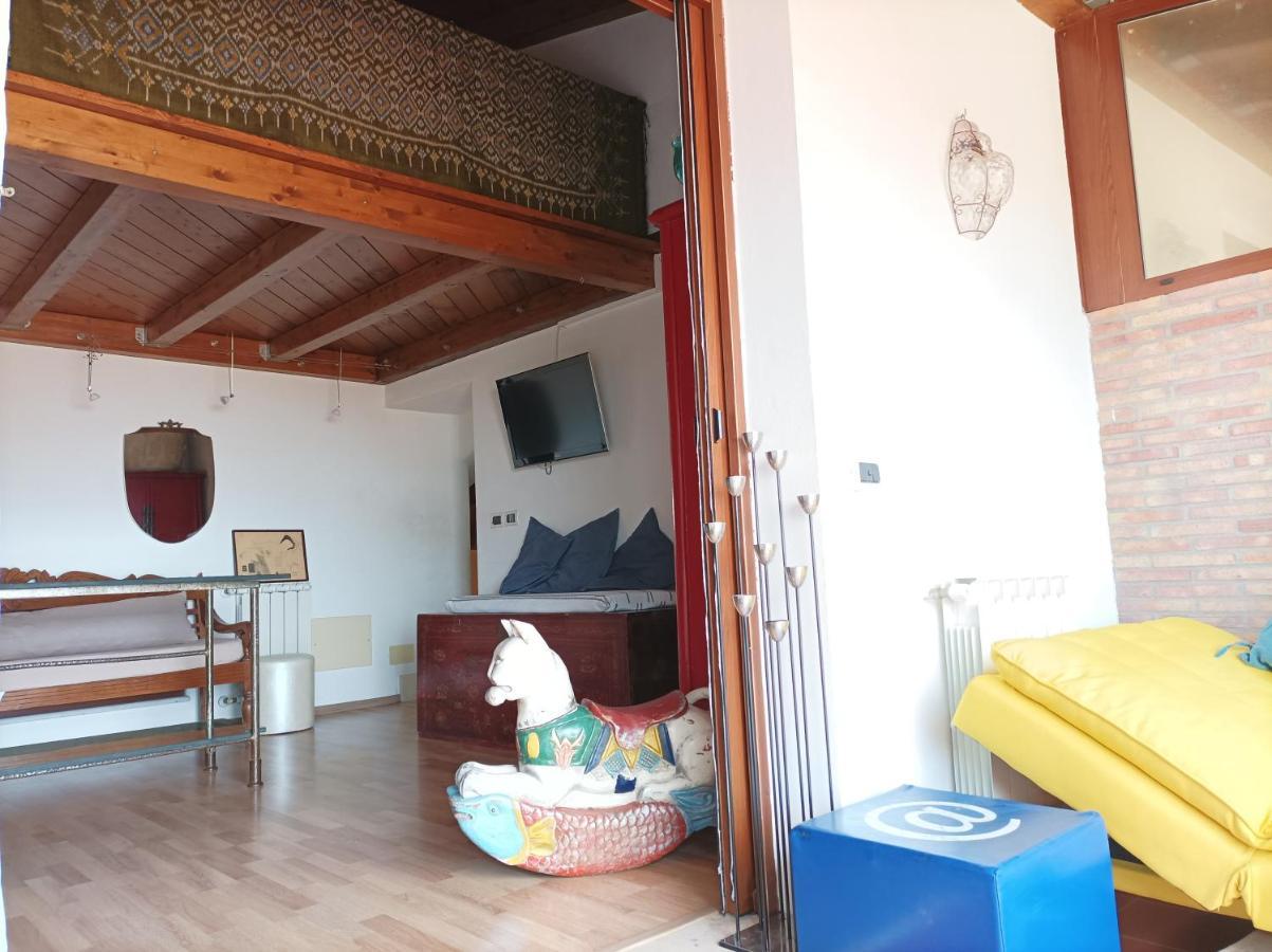 Aly Art Apartment Taormina Duomo, Gulf & Etna View Exteriör bild